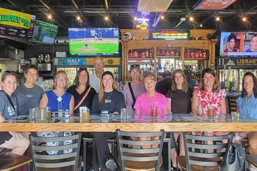 Richard Strange captains a USTA Kansas 2.5 Women's team that advanced to the USTA League Section Championships this year.